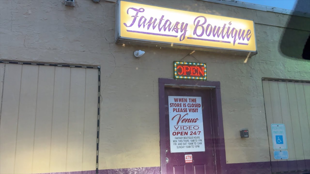 Grimy Tour of Sleazy Motels, a Dirty Sex Shop Backroom, Philly / Maryland