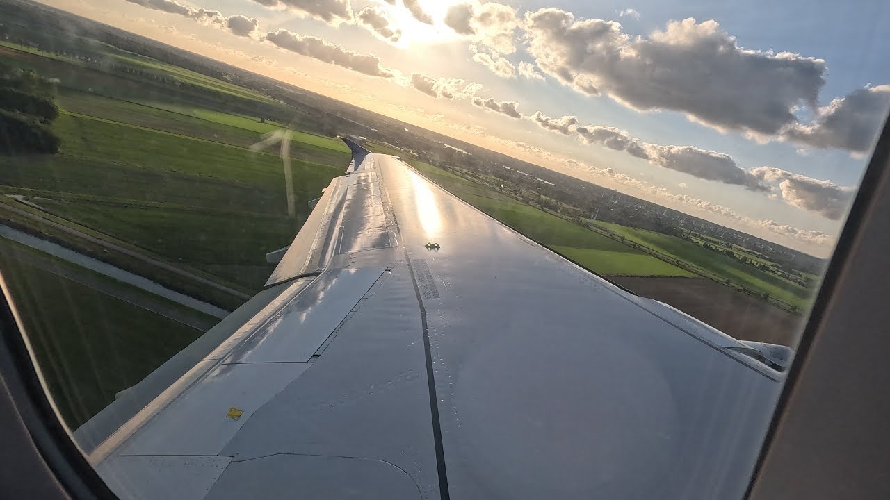 4K SAS A319 TAKEOFF SCHIPHOL.