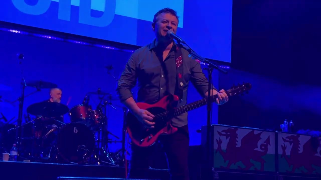 International Blue - Manic Street Preachers - Swansea - Saturday 10th May 2025