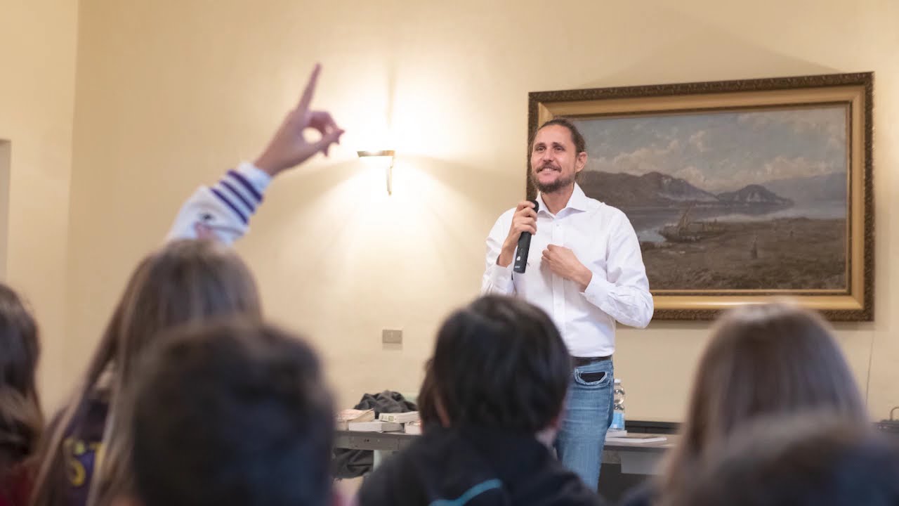 Incontro con Davide Morosinotto, autore di libri per ragazzi