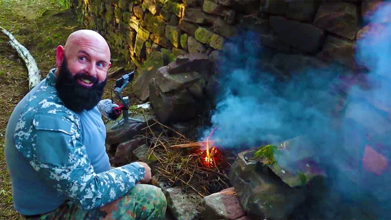 A Night in the Woods Wild Camping with Outsider Tank