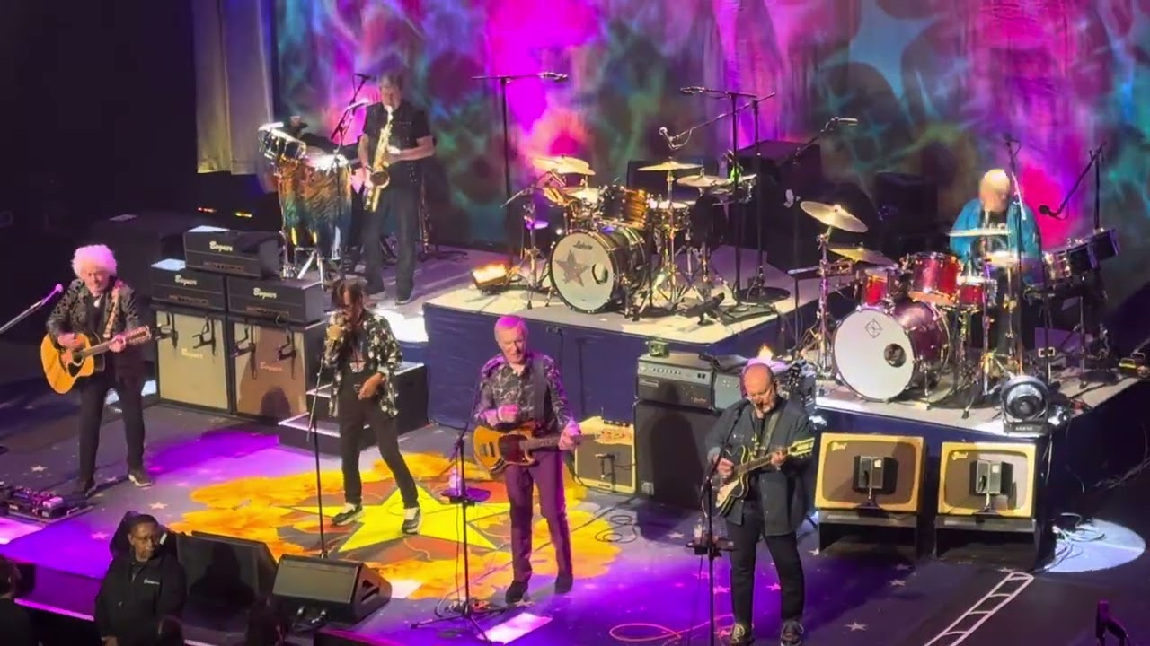 Ringo Starr (and his All Starr Band), “Photograph” LIVE in Chicago, 9/10/25