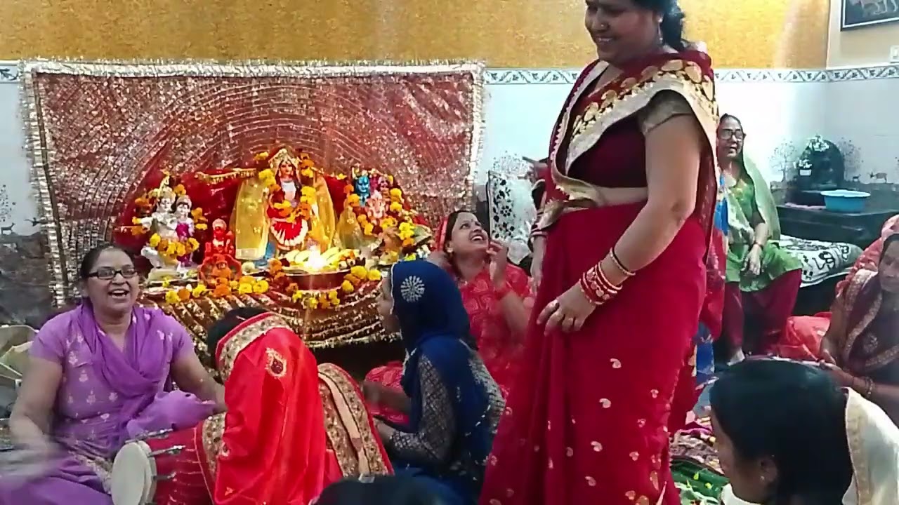 राधा संग होली मत खेले मेरे कान्हा तोए नजर लग जायेगी  @ TuulsiMandli