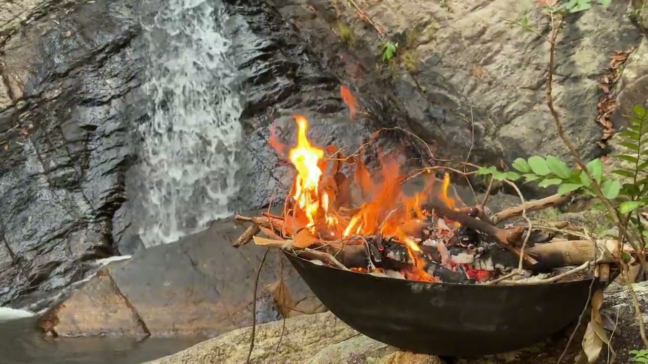 Шаманская Музыка Звуки Природы у Водопада . Shaman Music Meditation at the waterfall