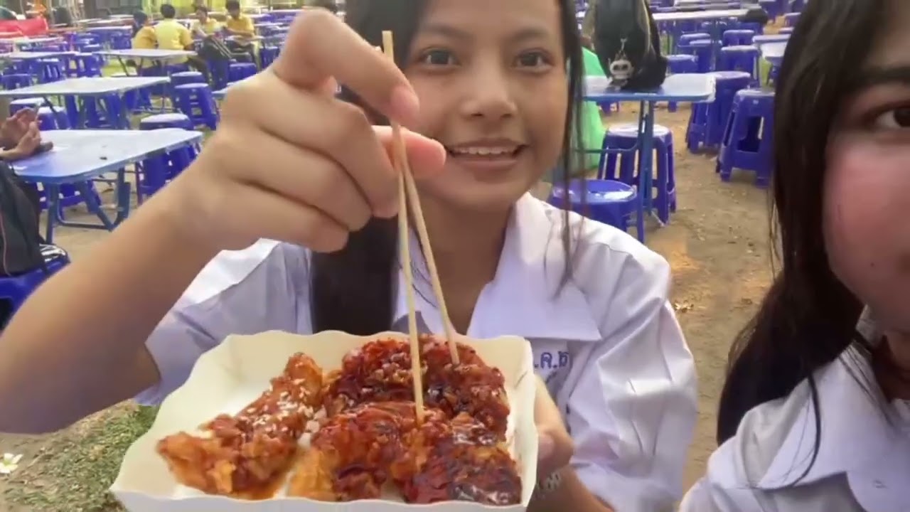 งานตรุษจีนที่ศาลเจ้าพ่อหลักเมือง