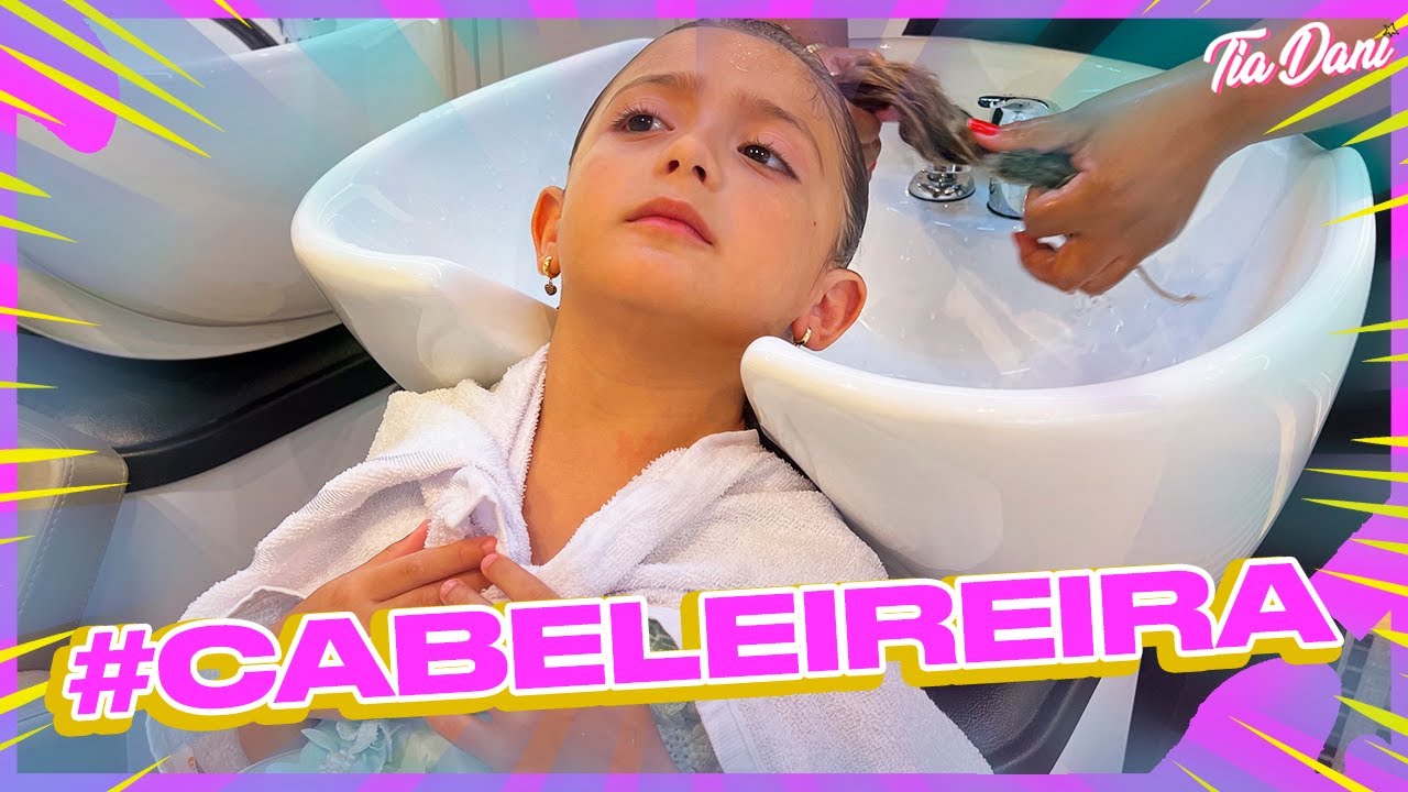 UM DIA NO SALÃO DE BELEZA