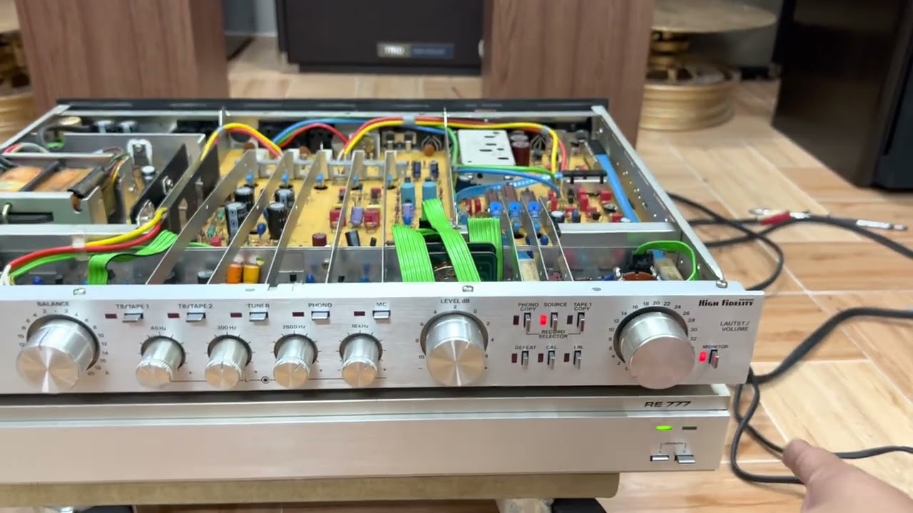 Pre Đức Grundig 6000 siêu khủng, quá chất cho 1 con pre, chất âm cao cấp, audio AG 0916517912