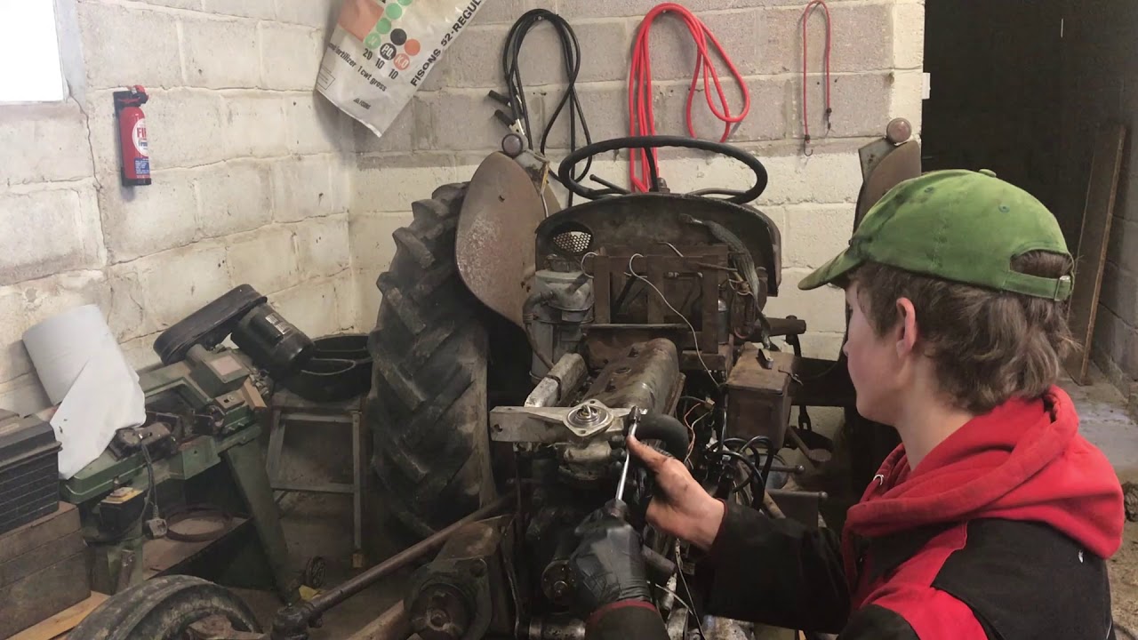 Ferguson TED20 engine rebuild Part 5: Exhaust