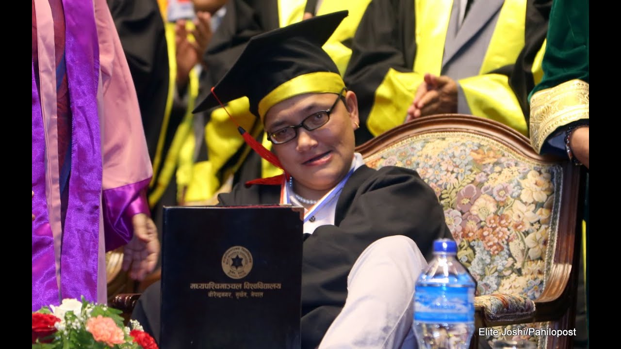 Special Convocation Program Jhamak Ghimire झमकलाई मानार्थ विद्यावारिधि प्रदान गरिँदाको क्षण