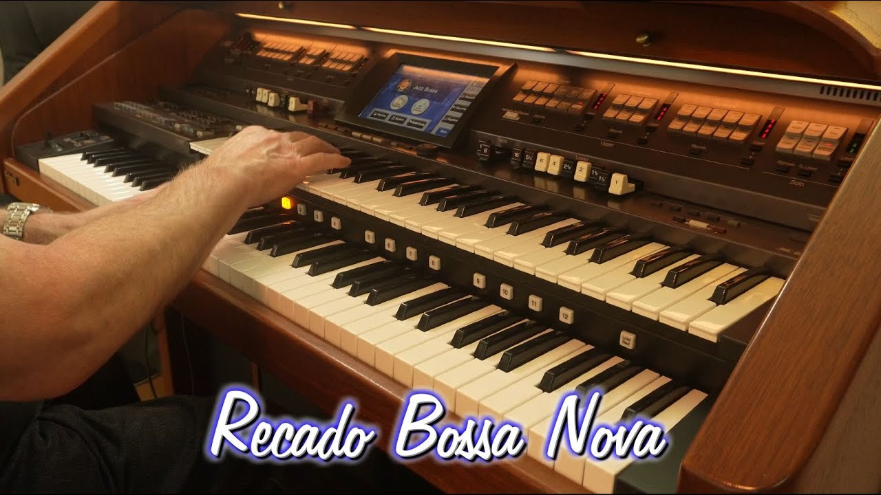 Recado Bossa Nova (D. Ferreira & L. Antonio) / Roland Atelier AT-900
