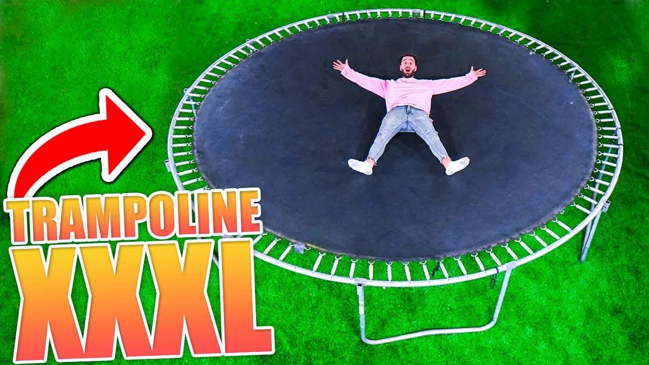 J'AI ACHETÉ UN TRAMPOLINE GÉANT ! (il est immense)