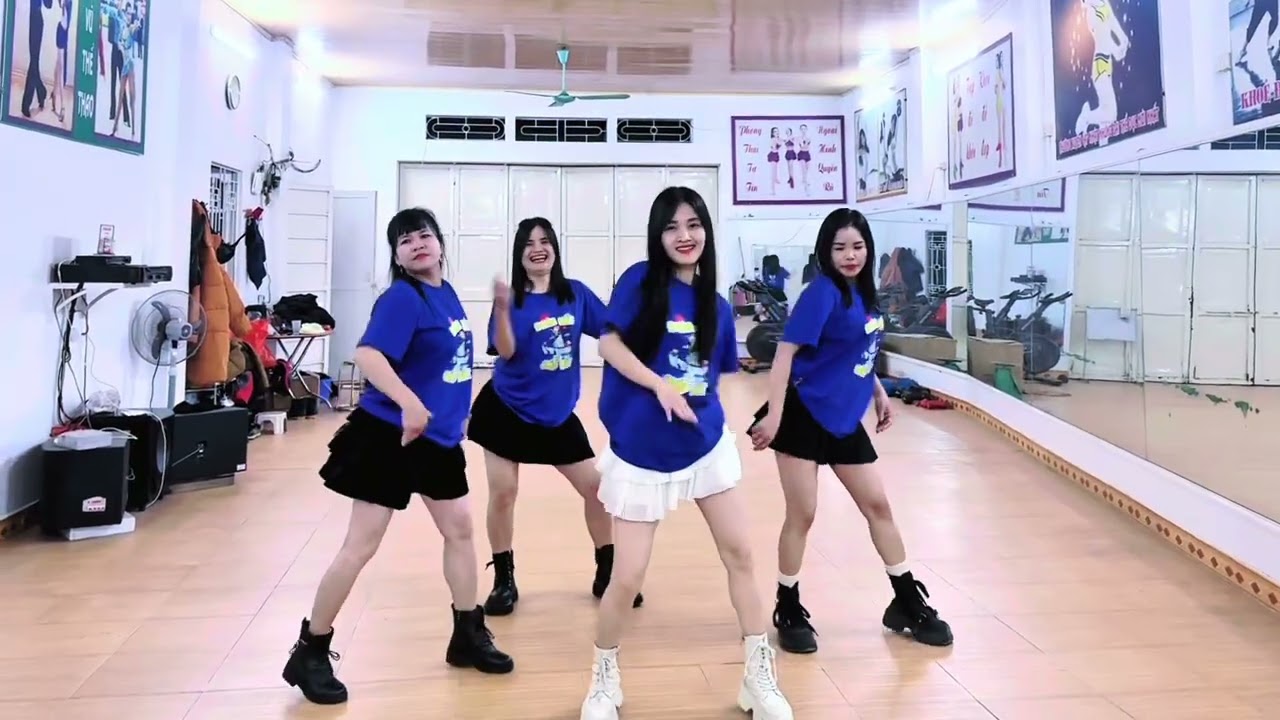 Ngôi Sao Lẻ Loi @KalyanZumbaDance #dance #nhảyhiệnđại #cover #thinhhanh #remix 