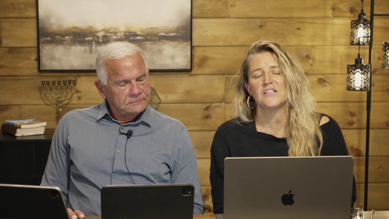 The Table with Paul Keith and Amy Davis