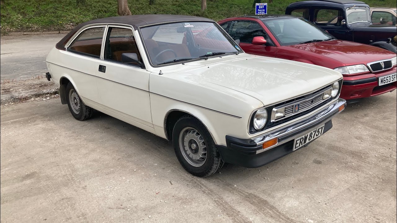 A Drive of a 1979 Series 3 Morris Marina(With general car chat).