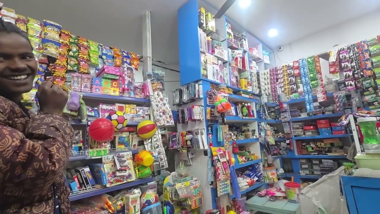 Nanhi Bacchi Ai Hamari Shop Par