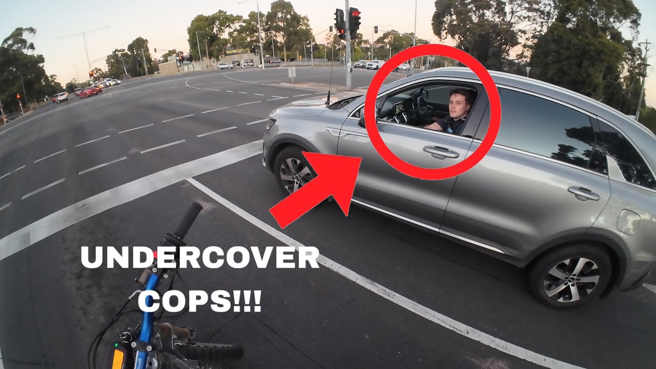 UNDERCOVER COPS AMBUSH SURRON AT TRAFFIC LIGHT