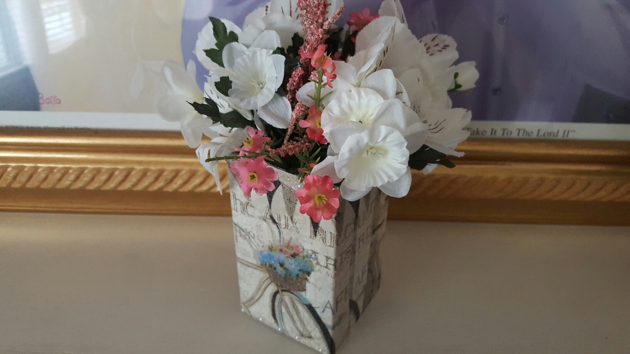 🌹 DIY Flower Box Upcycle | Dollar Tree Crafts | Mod Podge