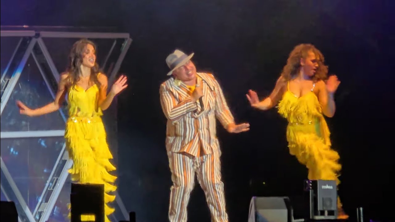 Lou Vega - Mambo No. 5  I Love Dance 4K Palacio de los Deportes 