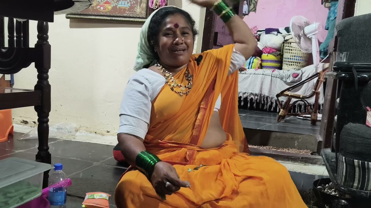 ಬುಧವಾರ ಸಂತೆಯಲ್ಲಿ ಅರಳಿದ ಮಾತುಗಳು 😂🙏 #snehaksjamakhandi #vlog
