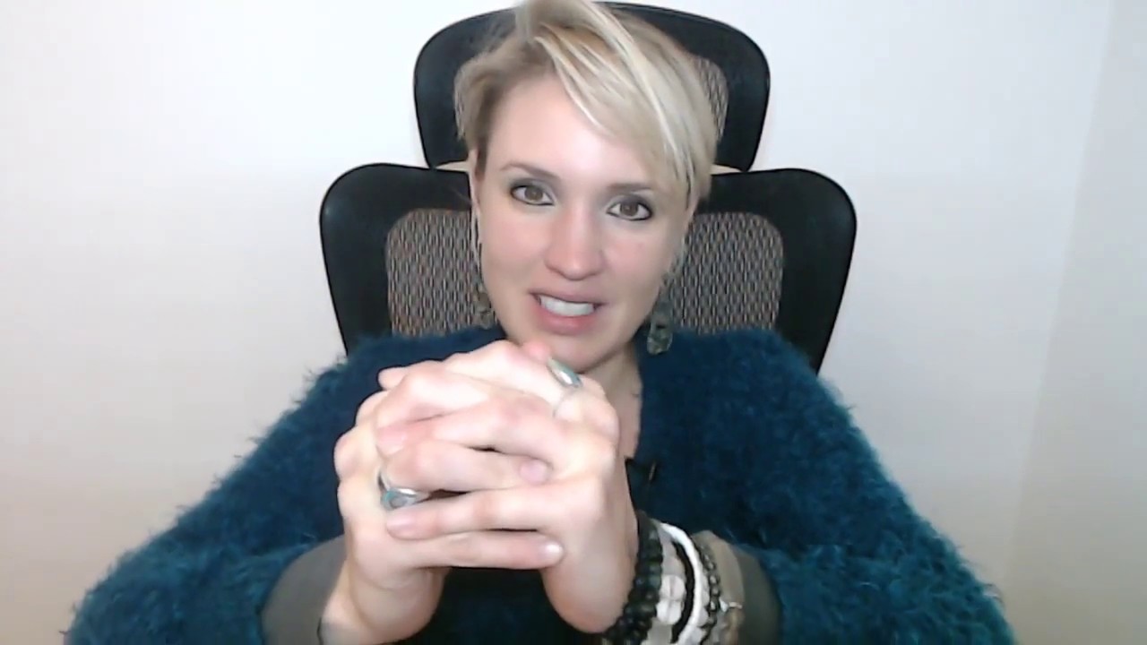 Lisa Cairns - About Soul connections, Relationship and True Love