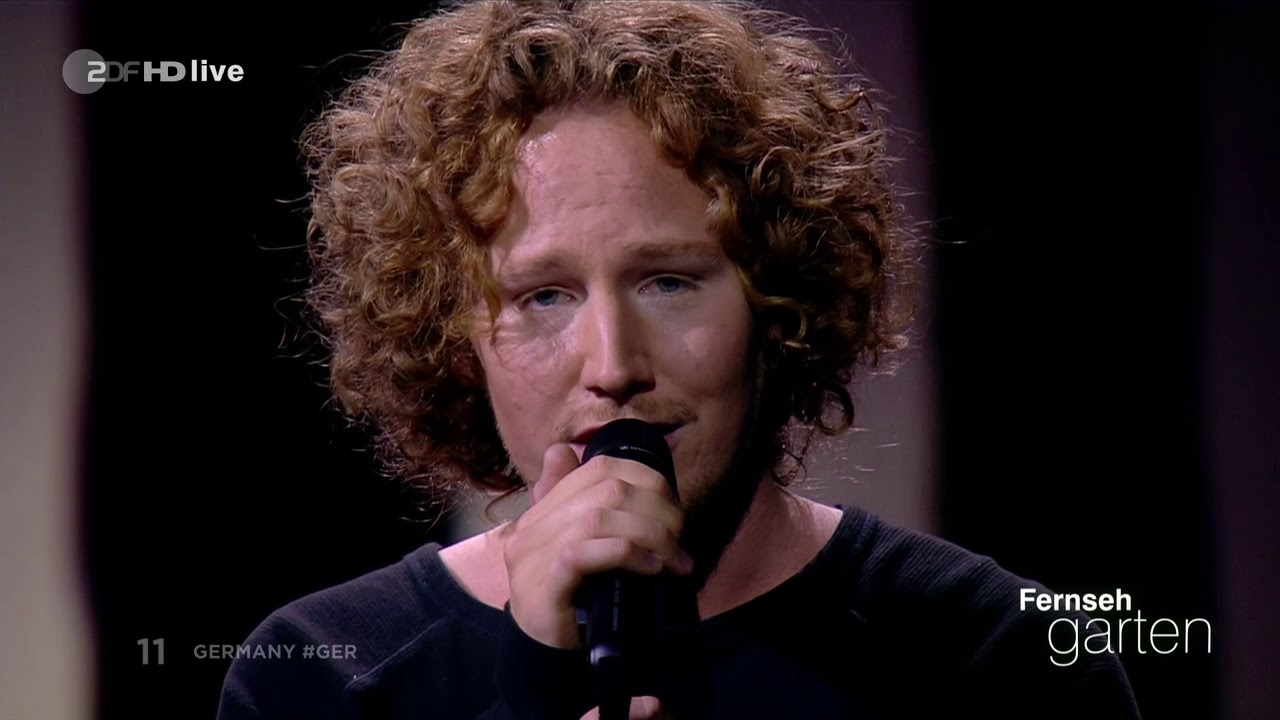 Michael Schulte - You Let Me Walk Alone (+ Interview) - ZDF Fernsehgarten 20.05.2018
