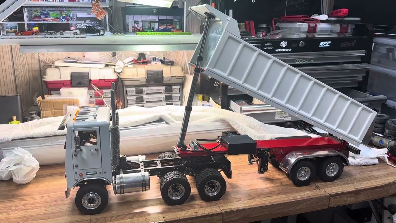 1/16 scale Custom Wedico truck and Wedico dump trailer with auto landing gear.