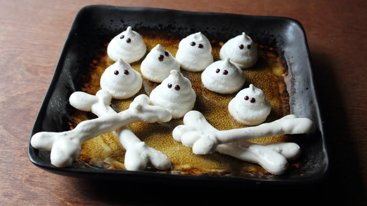 Meringue Bones & Ghosts - Crispy Meringue Halloween Candies
