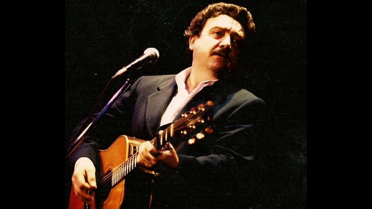 Denis Murray        Grace