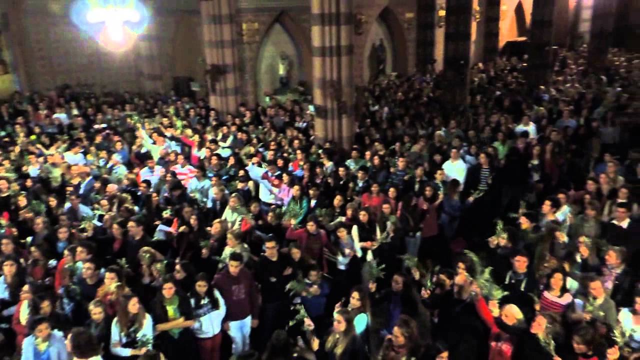 Iglesia de los Capuchinos - Coro: Alcen sus Ramos y Teatro San Damián - Domingo de Ramos 2014