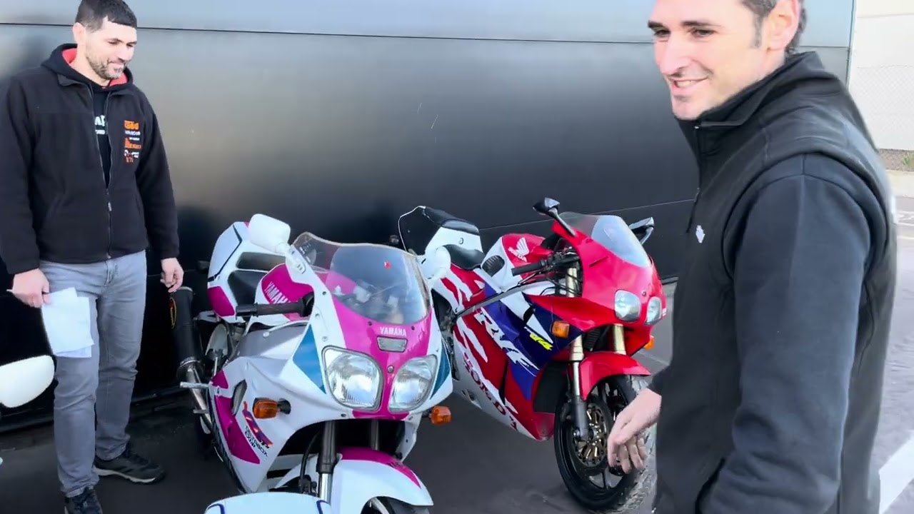 Vamos a vaciar Japón de motos 2 tiempos!!