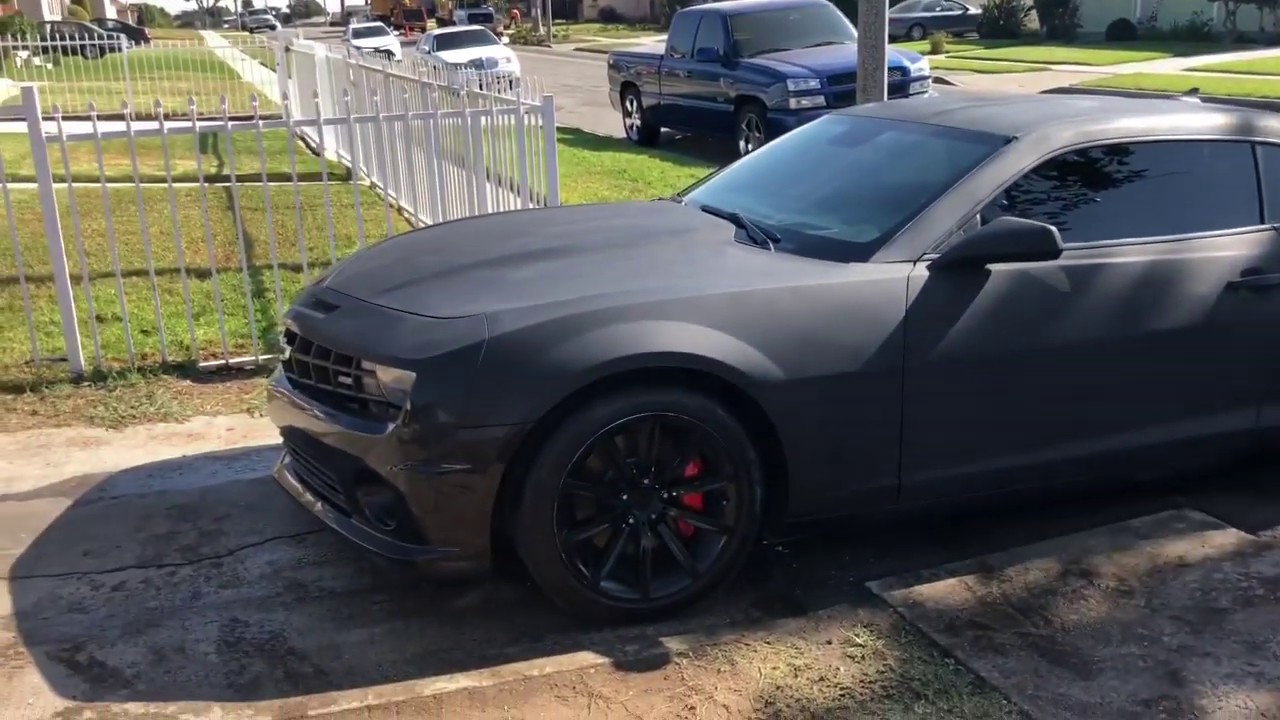 Rebuilding Vandalized Camaro SS from Copart Auction Part 4!