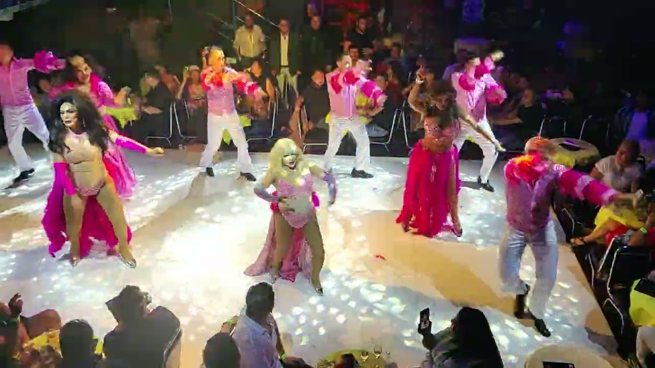 OPENING SPARTACUS