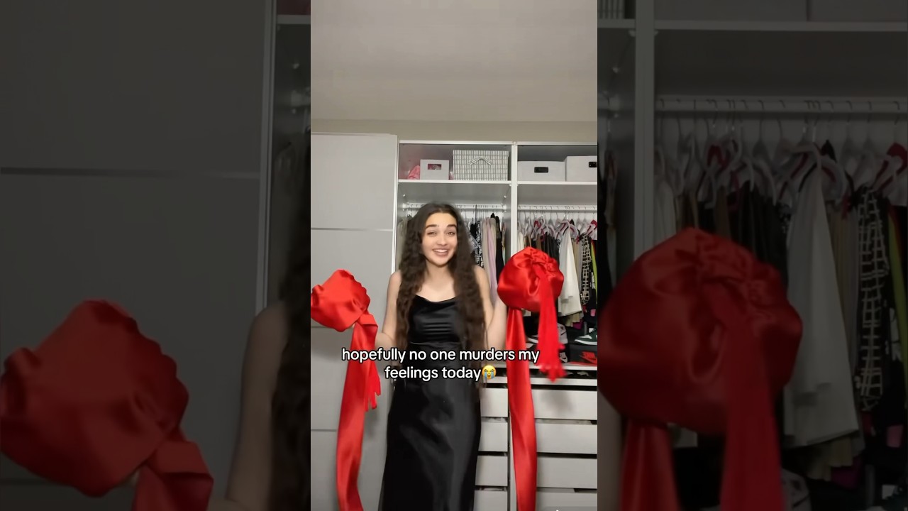 MY MOM PICKS MY OUTFIT!! #foryou #fyp #shorts  #outfit #mom