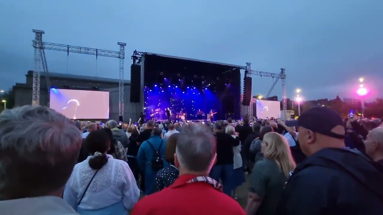 Simply Red - Stars - Slessor Gardens, Dundee - 23/07/22