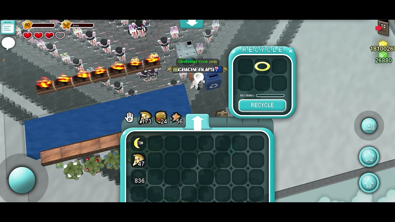 Chickenlips shows off the super rare decos of the game 2025