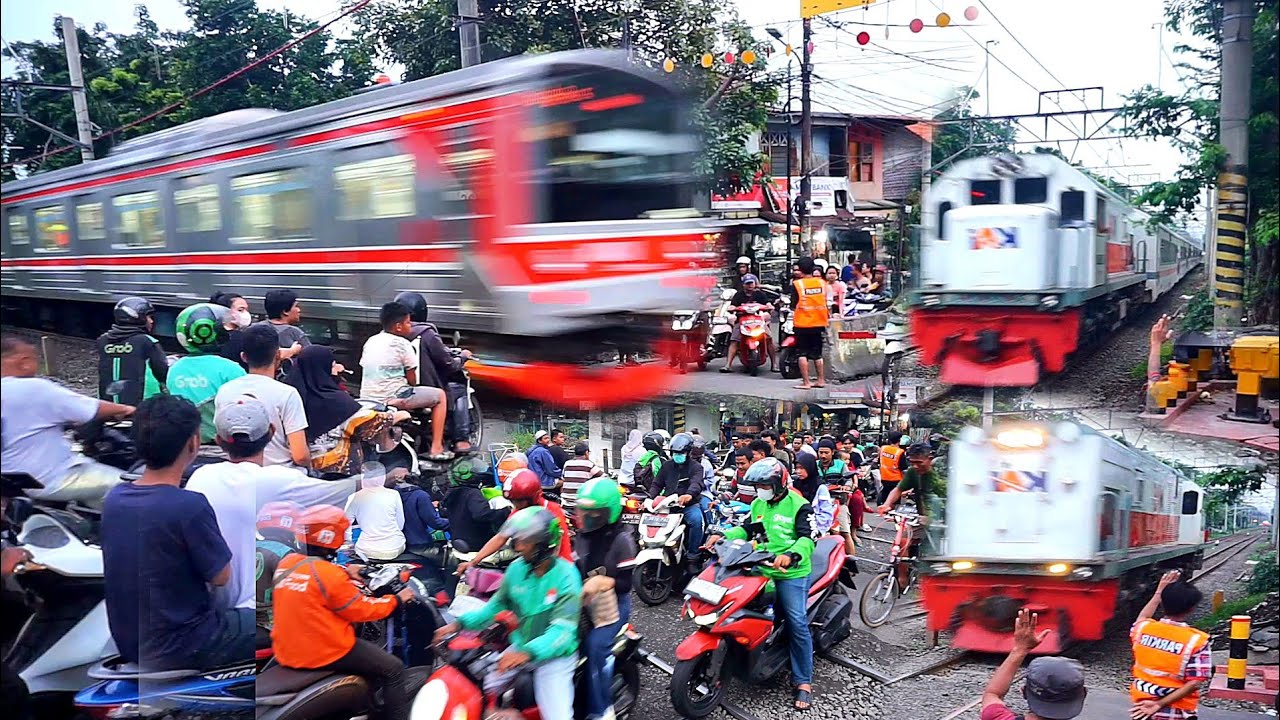 🔴 Perlintasan jalur padat kereta api panjang melintas di gang sentiong
