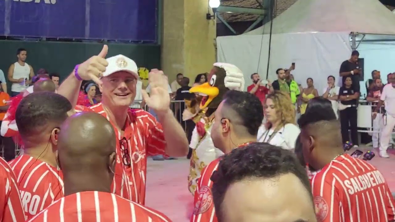SALGUEIRO 2026 | ARRANCADA NO MINIDESFILE 