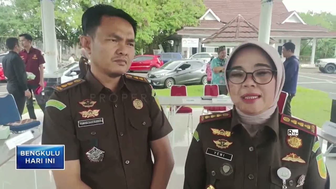 KEJARI BENGKULU TAHAN EMPAT TSK BANK BENGKULU KEPAHIANG