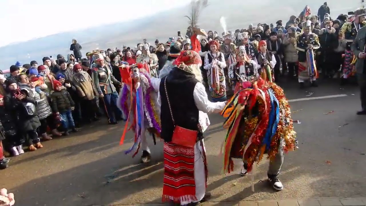 Traditii Comuna Rom&acirc;ni Judetul Neamt decembie 2024