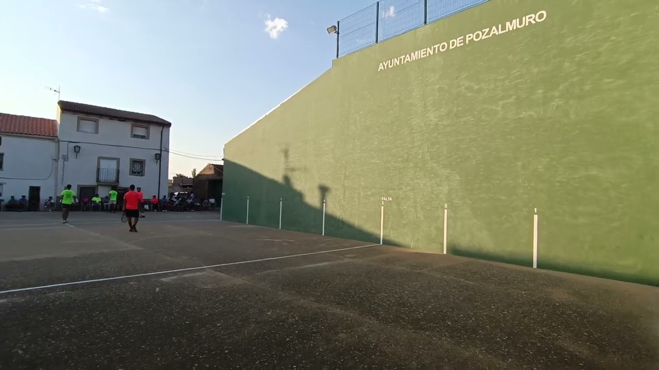 Frontenis 1a fase open de Pozalmuro Eusebio y Juan Carlos vs Diego e Iker