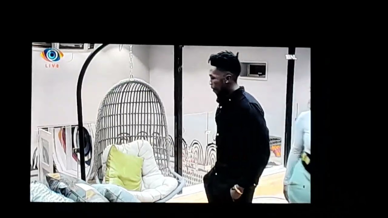 #vynofficial(#vyno) & #terry alone at HOH's Room on #bbm