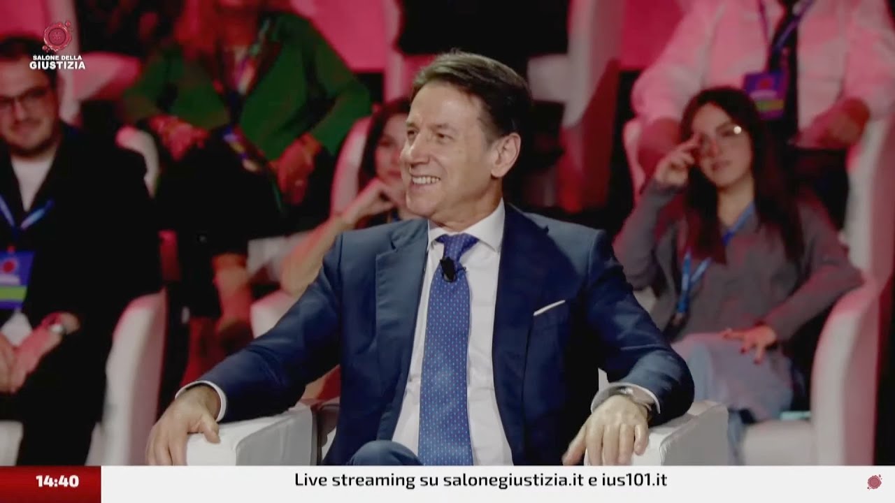 Giuseppe Conte intervistato da Paolo Liguori al “Salone della Giustizia”