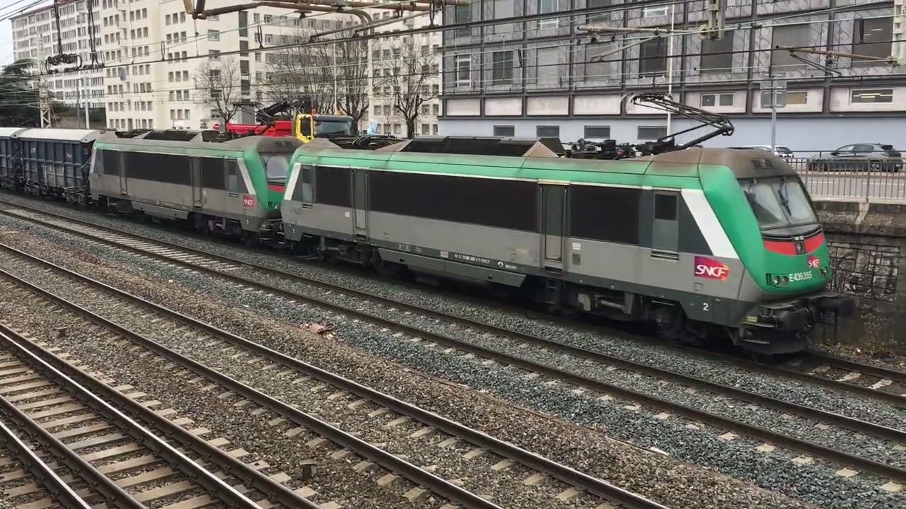 2 TER Région Auvergne-Rhône-Alpes, Captrain, HLP, TGV, EUROPORTE, LINEAS, Fret, ECR, infra, à Lyon,