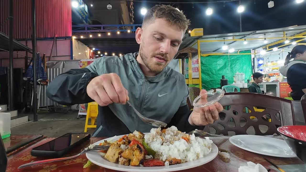 What Does $50 a Day Get You in Da Nang? 🇻🇳 