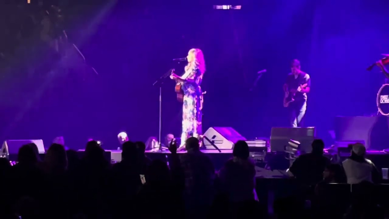 Emily Ann Roberts - He Set Her Off (Live) - MVP Arena, Albany, NY - 3/8/25