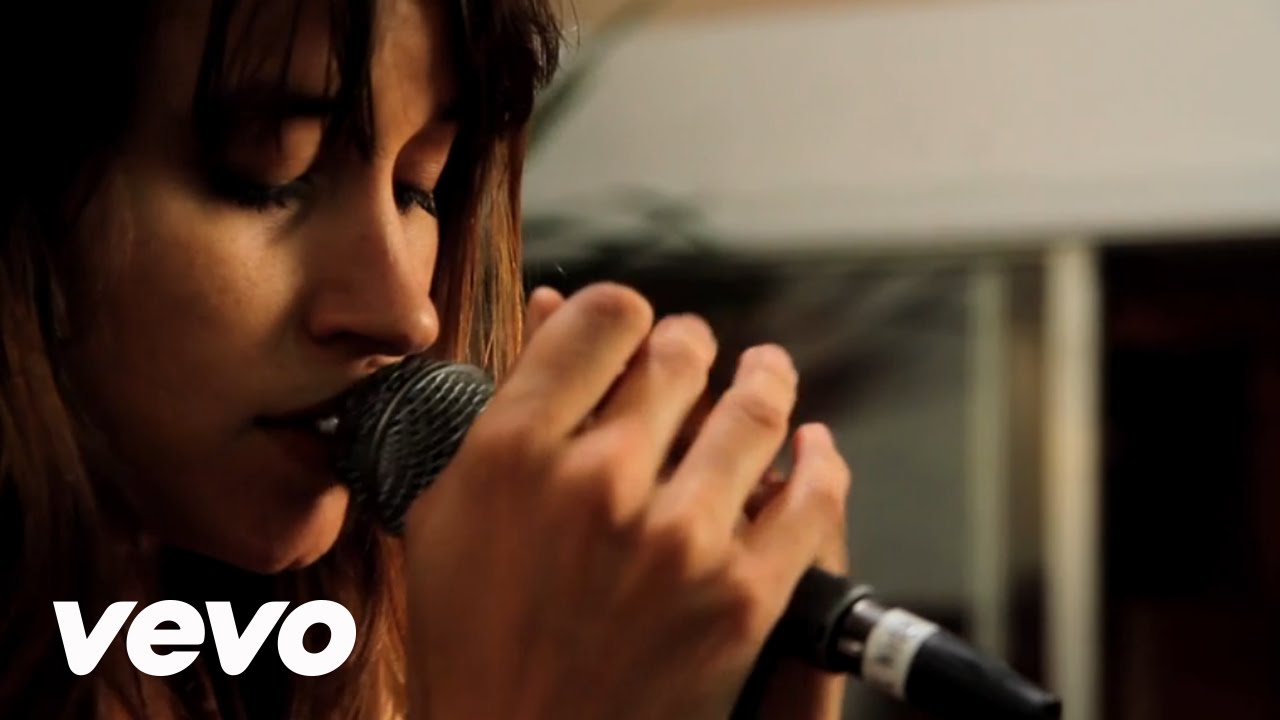 Warpaint - Bees (Yours Truly Sessions)