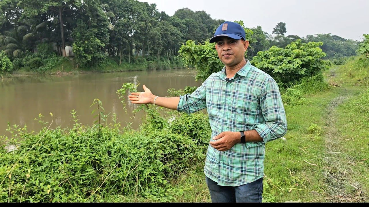 সেইদিন থেকে রাত জেগে কেউ থাকেনা আমার আশায় ।