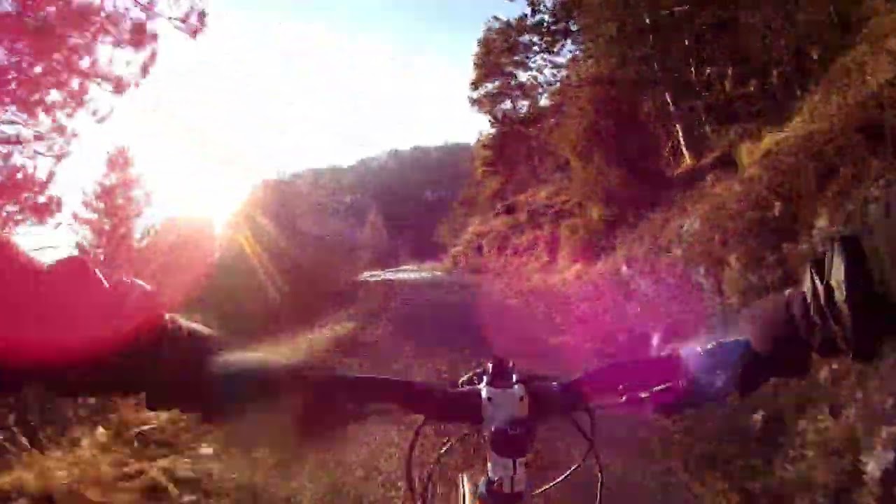 Discesa dorsale Mezzomonte e la Vespa da enduro + Presepe di Mezzomonte