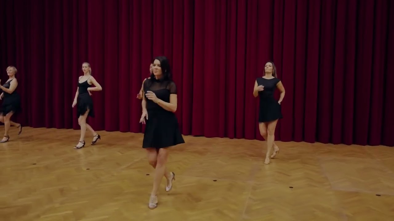 Sway, Dance Formation