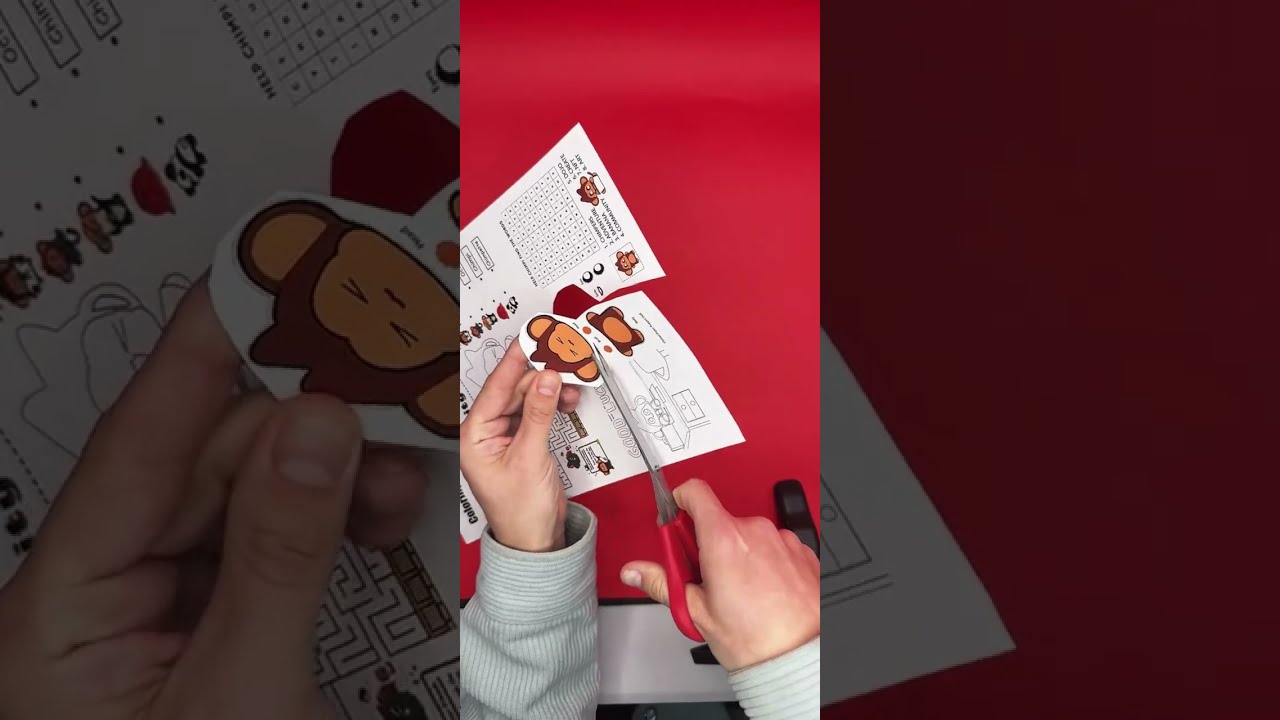 Paper puppets | Enter the Chimpverse with Chimpi and Me in this rough draft test stream 